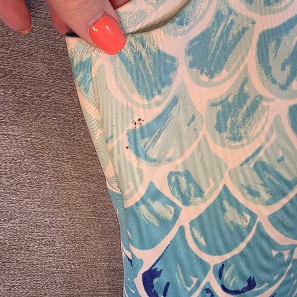 Lilly Pulitzer Shift Dress Perla Scale Back Engineered Scuba Med Mermaid *READ* - Picture 6 of 7